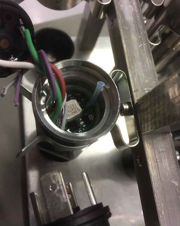 Прозрачный глянцевый герметик Прозрачный глянцевый герметик